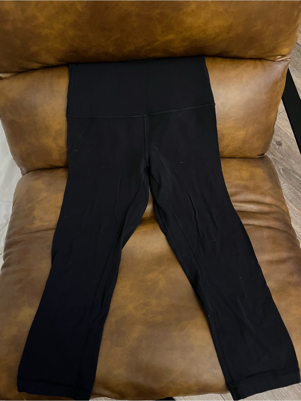 lululemon athletica Black High-Rise Capri Leggings